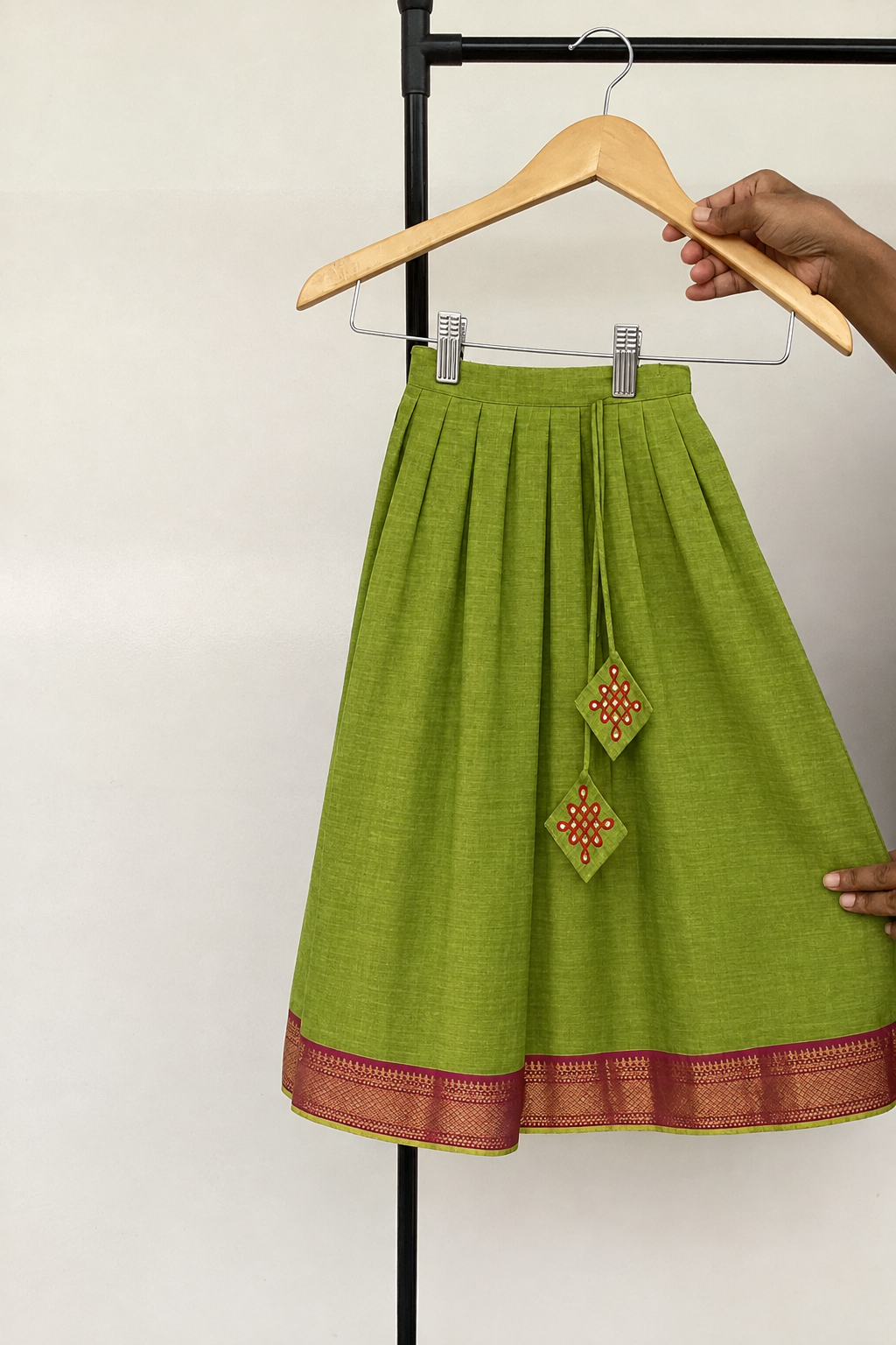 Kolamika Mangalagiri Handloom Cotton Dress – Green