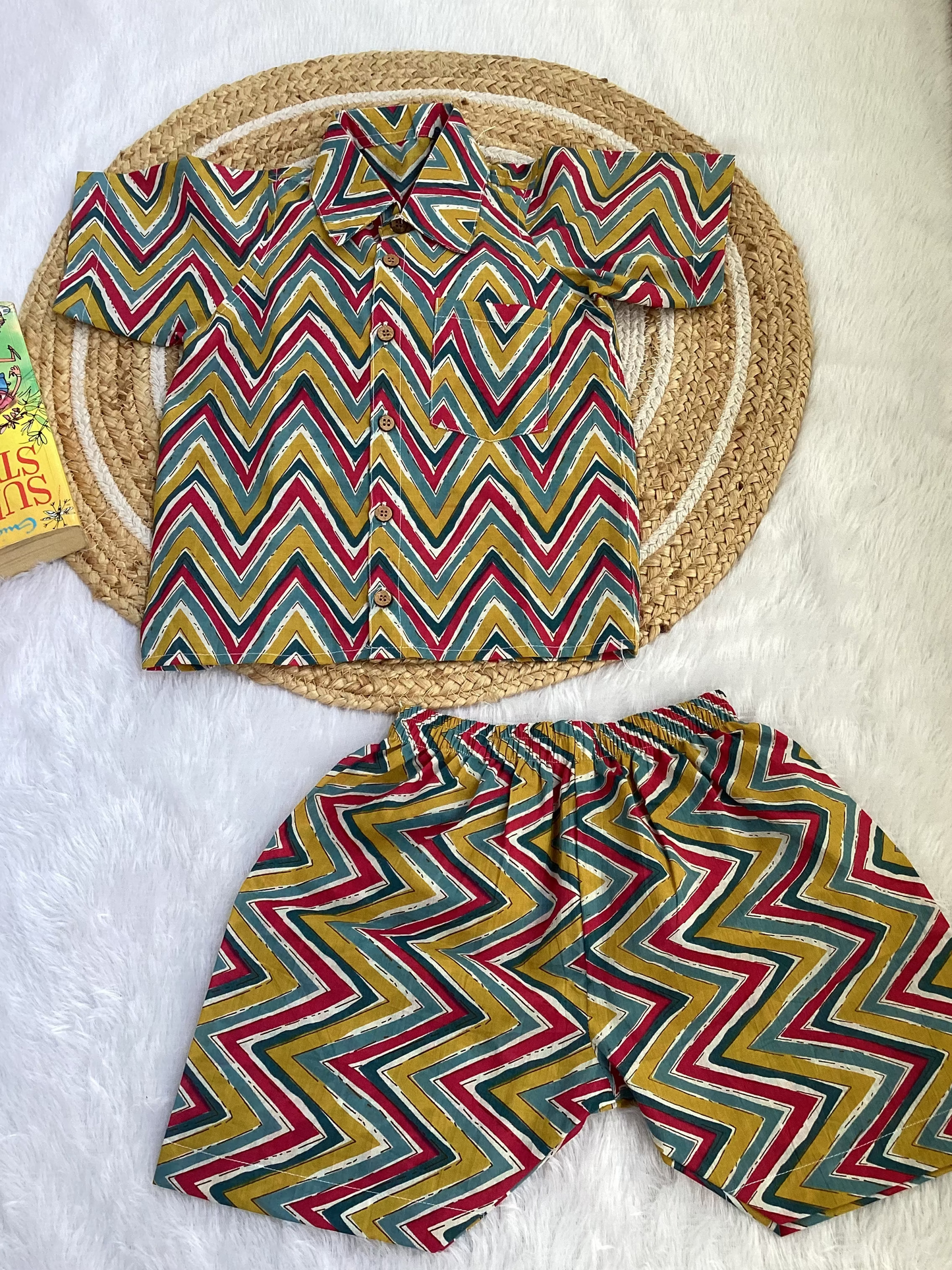 Multicolour Zig zag Boy Cotton Shirt & Shorts Set