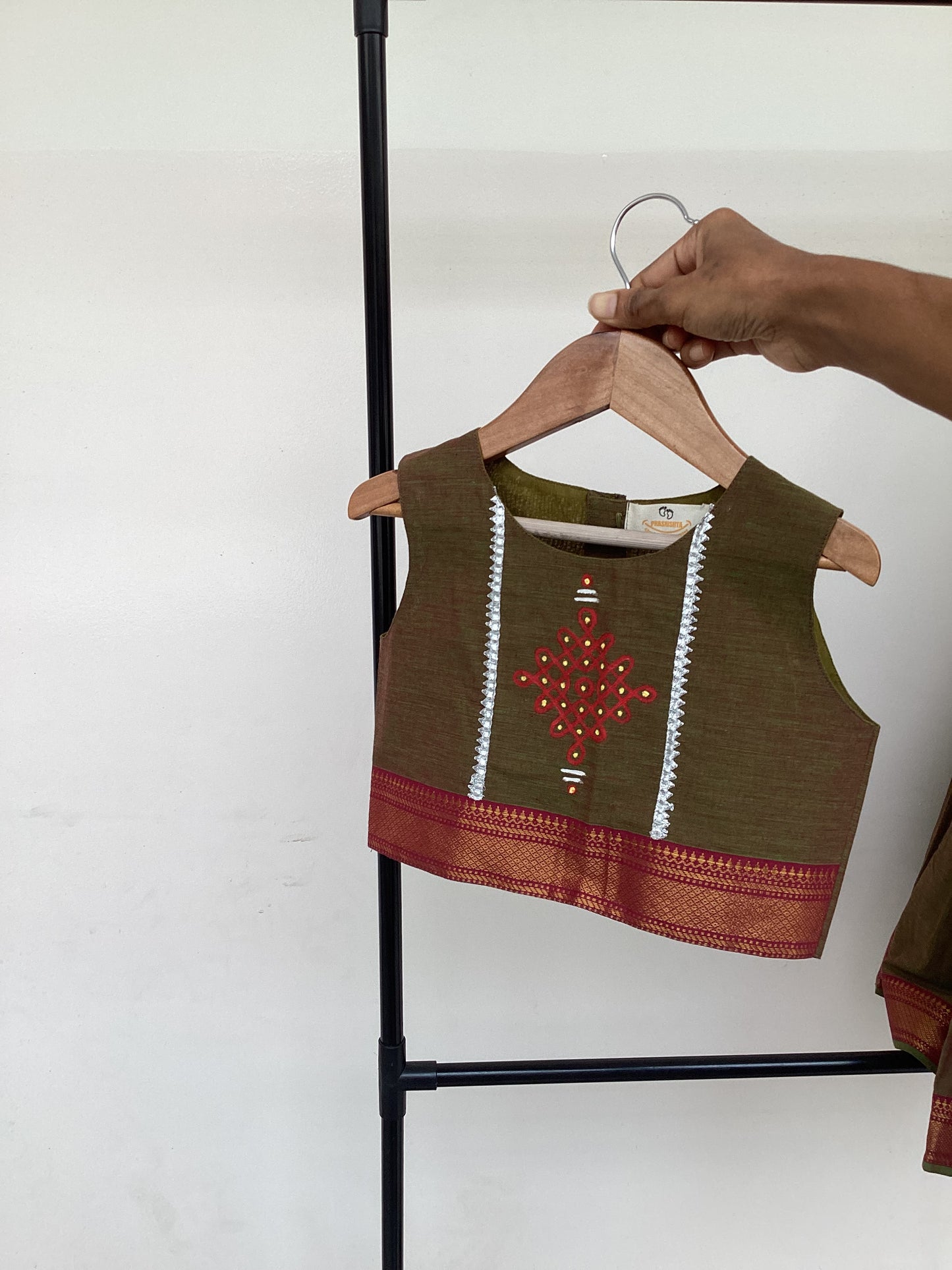 Kolamika Mangalagiri Handloom Cotton Dress – Olive Brown